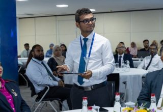 "ފަވަރަ" އާއި އިންޑިއާގެ "ޔުނިފައިޑް ޕޭމަންޓްސް އިންޓަފޭސް" (ޔޫޕީއައި) ގުޅާލައި ހިދުމަތް ފެށުމުގެ ރަސްމިއްޔާތު --ފޮޓޯ: އެމްއެމްއޭ