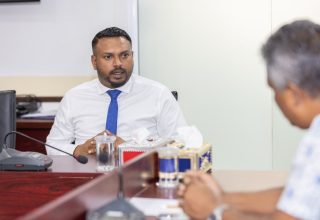 މާލެ ސިޓީ ކައުންސިލްގެ ޑެޕިއުޓީ މޭޔަރ އަހުމަދު ނަރީޝް.
