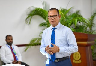 " ޕަބްލިކް ވާރކްސް ޚިދުމަތް " ގުޅޭ މަޢުލޫމާތު މެންބަރުންނާއި ހިއްސާކޮށްފި: މިނިސްޓަރ