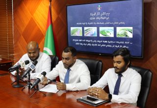 ޓޫރިޒަމް މިނިސްޓްރީ ބޭއްވި ނޫސްވެރިންގެ ބައްދަލުވުމުގެ ތެރެއިން