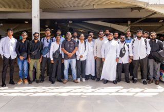 އުމްރާ ދަތުރުގެ ބައިވެރިން އެއާޕޯޓުގައި/ފޮޓޯ: އިސްލާމީ ކަންކަމާ ބެހޭ ވުޒާރާ