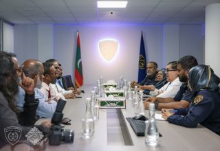 ގއ. އަތޮޅުގައި އިމިގްރޭޝަންގެ ޚިދުމަތްތައް ތަޢާރަފުކުރުމާ ގުޅޭގޮތުން މަޝްވަރާ ކުރުން
