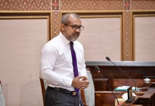 ނިސްޓަރ އޮފް ފޮރިން އެފެއާޒް ޑޮކްޓަރ ޢަބްދުﷲ ޚަލީލް