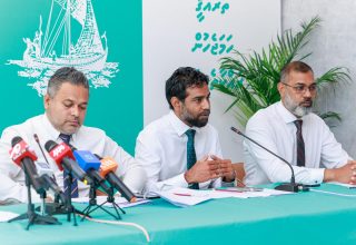 މަނަދޫ ދާއިރާގެ މެމްބަރު ހުސްނީ މުބާރަކް/ ފޮޓޯ: ޕީއެންސީ
