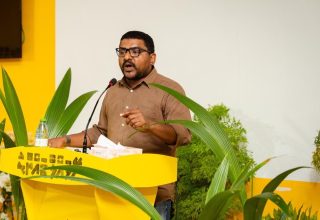 ރައްޔިތުންގެ މަޖިލީހުގެ ކެންދޫ ދާއިރާގެ މެމްބަރު މައުރޫފް ޒާކިރު/ ފޮޓޯ: އެމްޑީޕީ