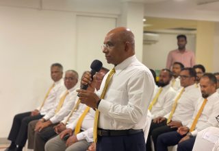 އެމްޑީޕީގެ ރައީސް އަބްދުﷲ ޝާހިދު: ފޮޓޯ/ އެމްޑީޕީ