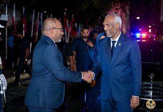 ފުލުހުންގެ 93 ވަނަ އަހަރީ ދުވަހުގެ މުނާސަބަތުގައި ބޭއްވި ރަސްމީ ޖަލްސާގެ ތެރެއިން/ ފޮޓޯ: ރައީސް އޮފީސް
