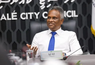 މާލެ ސިޓީގެ މޭޔަރ އާދަމް އާޒިމް