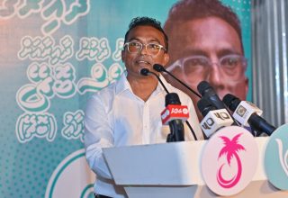 ރައްޔިތުންގެ މަޖިލީހުގެ މާފަންނު ދެކުނު ދާއިރާގެ މެންބަރު އަބްދުﷲ ރިފާއު