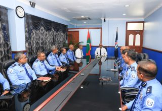 ފޮޓޯ؛ ފުލުހުން