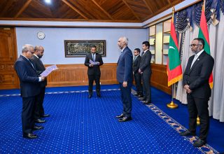 އޭސީސީގެ މެމްބަރުން ހުވާކުރުމުގެ ތެރެއިން/ ފޮޓޯ: ރައީސް އޮފީސް