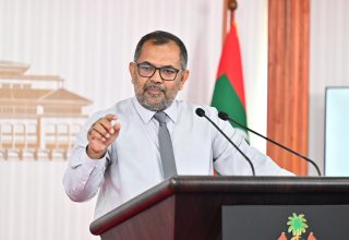 ފިނޭންސް މިނިސްޓަރ މޫސާ ޒަމީރު/ ފޮޓޯ: ރައީސް އޮފީސް