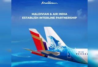 މޯލްޑިވިއަންއާއި އެއާ އިންޑިއާ އިންޓާލައިން ޕާޓްނާޝިޕެއްގައި ސޮއިކުރުން/ ފޮޓޯ: މޯލްޑިވިއަން
