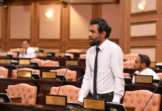 ރައްޔިތުން މަޖިލީހުގެ މަނަދޫ ދާއިރާގެ މެމްބަރު ހުސްނީ މުބާރަކް/ ފޮޓޯ: މަޖިލިސް