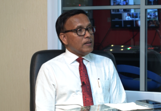 ހަޔަރ އެޑިއުކޭޝަންގެ ސްޓޭޓް މިނިސްޓަރ ޑރ. އަބްދުﷲ ނަޒީރު