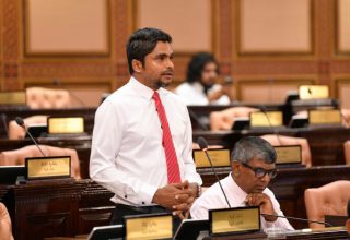 މަޑުއްވަރީ ދާއިރާގެ މެންބަރު އަހުމަދު ޒާހިރު