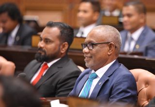 އިސްލާމީ ރިވެތި އުސޫލުތަކުގެ މަތީގައި ބިނާވެފައި ތިބި ދަރިންތަކެއް ފެނިގެން ދިއުން މުހިންމު: މަޖިލިހުގެ ރައީސް