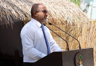 ދާޚިލީ ސަލާމަތާއި ފަންނިއްޔާތާބެހޭ ވަޒީރު އަލީ އިޙްސާން