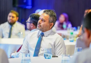 މިނިސްޓަރ އޮފް ފިޝަރީޒް އެންޑް އޯޝަން ރިސޯސަސް އަޙްމަދު ޝިޔާމް