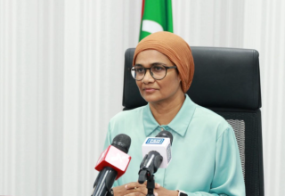 މަތީ ތަޢުލީމާއި މަސައްކަތްތެރިކަމާއި ހުނަރުތައް ތަރައްޤީ ކުރުމާއި ބެހޭ ވުޒާރާގެ ވަޒީރު  ޑރ.މަރްޔަމް މާރިޔާ