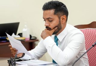 ރައްޔިތުންގެ މަޖިލީހުގެ ހެންވޭރު އުތުރު ދާއިރާގެ މެމްބަރު އަހްމަދު އައިފާނ