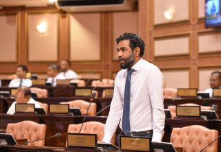 ރައްޔިތުން މަޖިލީހުގެ މަނަދޫ ދާއިރާގެ މެމްބަރު ހުސްނީ މުބާރަކް/ ފޮޓޯ: މަޖިލިސް