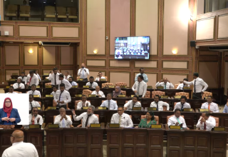 މަޖިލިސް ޖަލްސާ