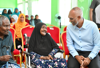 ރައީސް ޑރ މުއިއްޒު