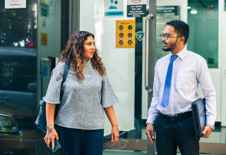 ފަނޑިޔާރު އަޒްމިރަލްދާ ވަކީލާއެކު- ދައުރު ފޮޓޯ/ އަބްދުﷲ އަނޫފް ޖުނައިދު