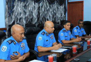 ތީމުގައި ފުލުހުންގެ ޚިދުމަތް ފުޅާކުރުމާ ގުޅޭގޮތުން މަޝްވަރާކުރުން