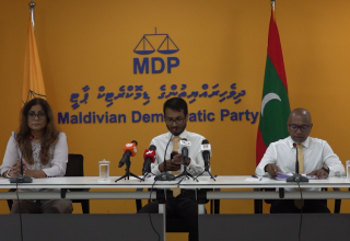 އެމްޑީޕީން ބޭއްވި ނޫސްވެރިންގެ ބައްދަލުވުން