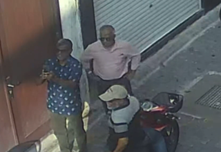 އިހުސާން އާންމު ކުރެއްވި ވީޑިއޯގެ ސްކްރީންޝޮޓްއެއް