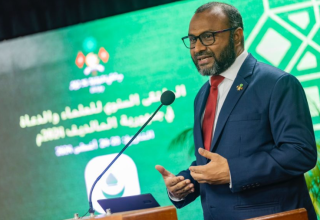 އިސްލާމީ ކަންތައްތަކާއި ވުޒާރާގެ ވަޒީރު ޑރ. ޝަހީމް އަލީ ސައީދު
