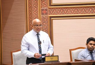ހަޔާ އެޑިއުކޭޝަން މިނިސްޓަރު ޑރ. އަލީ ހައިދަރު އަހުމަދު/ ފޮޓޯ: މަޖިލިސް