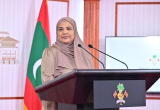 މިނިސްޓަރ އޮފް ސޯޝަލް އެންޑް ފެމިލީ ޑިވެލޮޕްމަންޓް ޑޮކްޓަރ ޢާއިޝަތު ޝިހާމް