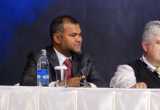 މިފްކޯގެ ޗީފް އެގްޒެކްޓިވް އޮފިސަރ އަދި މެނޭޖިން ޑިރެކްޓަރު އަޙްމަދު ސަމާހް ރަޝީދު.