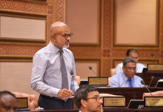 ރައްޔިތުންގެ މަޖިލީހުގެ ނައިބު ރައީސް، ދިއްގަރު ދާއިރާގެ މެމްބަރު އަހުމަދު ނާޒިމް/ ފޮޓޯ: މަޖިލިސް