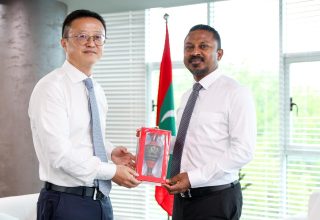 ފޮޓޯ: ޗައިނާ އެމްބަސީ