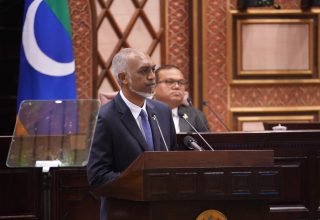 ރައީސް ޑރ. މުއިއްޒު ފުރަތަމަ ރިޔާސީ ބަޔާން އިއްވުން