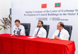 ރަސްމިއްޔާތުގެ ތެރެއިން: ފޮޓޯ/ ކޮންސްޓްރަކްޝަން މިނިސްޓްރީ