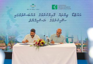 ސޮއިކުރުމުގެ ރަސްމިއްޔާތުގެ ތެރެއިން: ފޮޓޯ/ އެޗްޑީސީ
