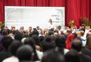 ރައީސުލްޖުމްހޫރިއްޔާ ޑރ. މުހައްމަދު މުއިއްޒު: ފޮޓޯ ރައީސް އޮފީސް