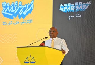 އެމްޑީޕީގެ ރައީސް އަބްދުﷲ ޝާހިދު: ފޮޓޯ/ އެމްޑީޕީ