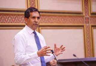އިކޮނޮމިކް މިނިސްޓަރ މުޙައްމަދު ސައީދު / ފޮޓޯ: މަޖިލިސް