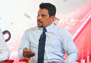 ނޭޝަނަލް ޓެންޑަ ބޯޑުގެ ކުރީގެ ޗެއާމަން އިސްމާއިލް ޒަރިޔަންދު/ ފޮޓޯ: ސަންގު