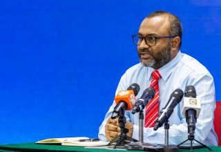 އިސްލާމީ ކަންތައްތަކާއި އައުޤާފާއި ބެހޭ ވުޒާރާއާއި މޯލްޑިވްސް ޙާއްޖު ކޯޕަރޭޝަނުން މިއަދު ބޭއްވި ޕޮރެސްކޮންފަރެންސްގެ ތެރެއިން/ ފޮޓޯ: އިސްލާމިކް މިނިސްޓްރީ