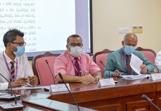 އިއްޔެ ބޭއްވި މަޖިލީހުގެ މިނިވަން މުއައްސަސާތަކުގެ ކޮމެޓީ ބައްދަލުވުމުގެ ތެރެއިން