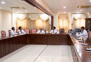 މާލިއްޔަތު ކޮމިޓީގެ ބައްދަލުވުން -- ޕޮޓޯ: ރައްޔިތުންގެ މަޖިލީސް