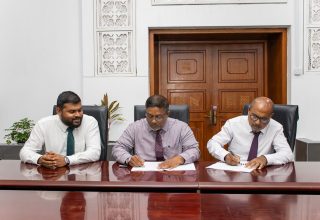 ފޮޓޯ: މިިނިސްޓްރީ