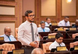 ޕީއެންސީގެ ޕާލިމަންޓްރީ ގުރޫޕުގެ ލީޑަރު އަދި އިނގުރައިދޫ ދާއިރާގެ މެމްބަރު އިބްރާހިމް ފަލާހު/ ފޮޓޯ: މަޖިލިސް